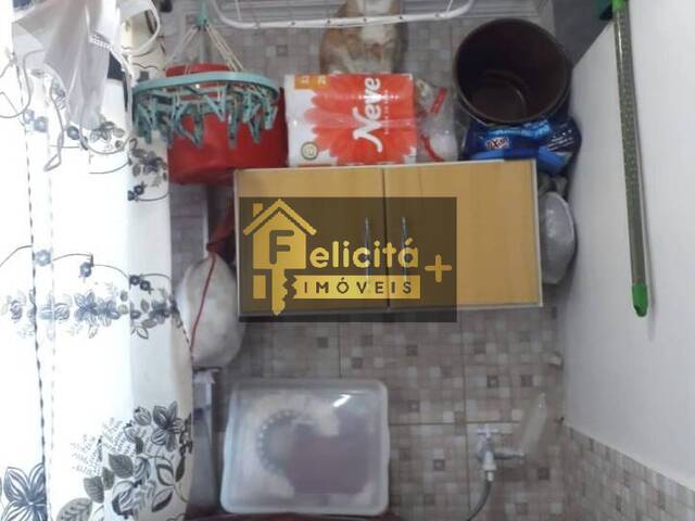 Apartamento para Venda em Carapicuíba - 2