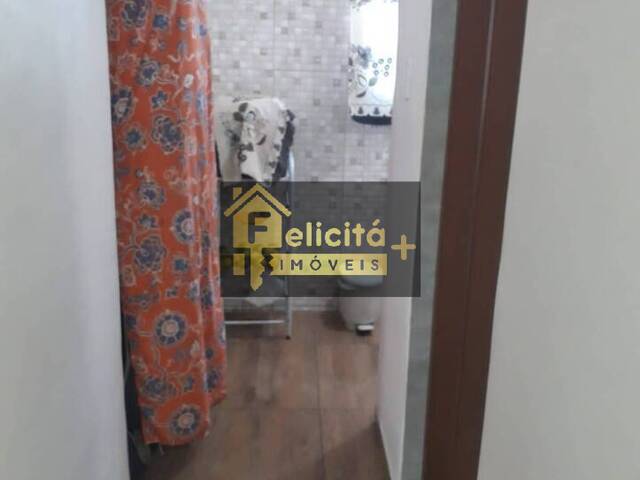 Apartamento para Venda em Carapicuíba - 5