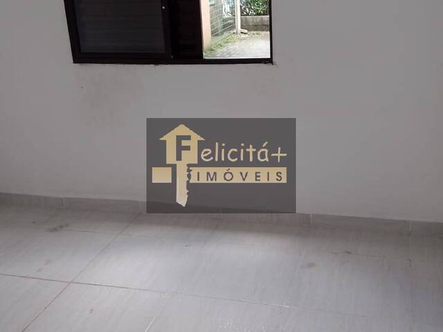 Apartamento para Venda em Carapicuíba - 5