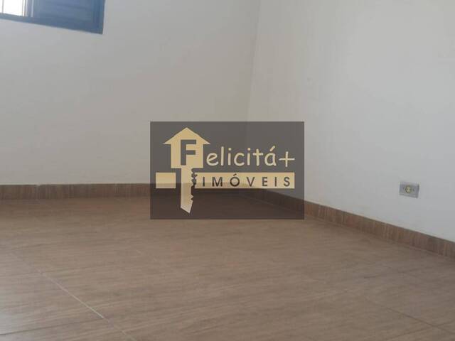 Apartamento para Venda em Carapicuíba - 4