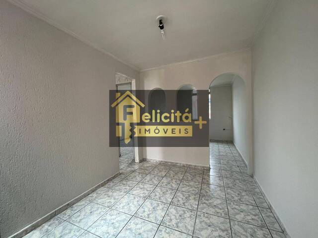 Locação em Cohab V - Carapicuíba