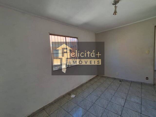 Apartamento para Venda em Carapicuíba - 4