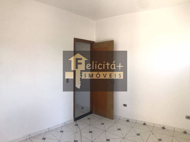 Apartamento para Venda em Carapicuíba - 4