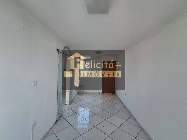 Apartamento para Venda em Carapicuíba - 2