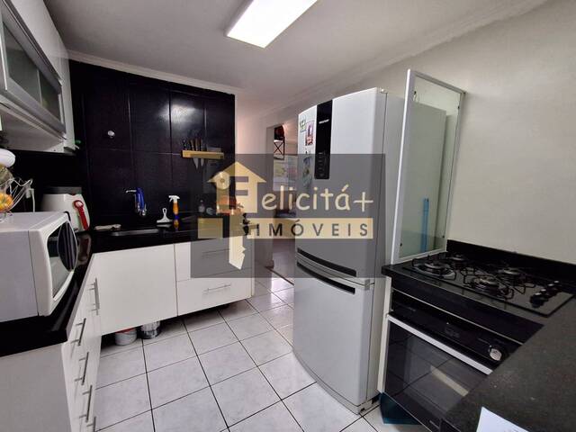 Apartamento para Venda em Carapicuíba - 4
