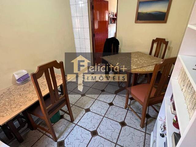 Apartamento para Venda em Carapicuíba - 2