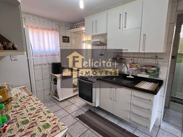 Apartamento para Venda em Carapicuíba - 3