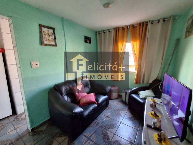 Apartamento para Venda em Carapicuíba - 4