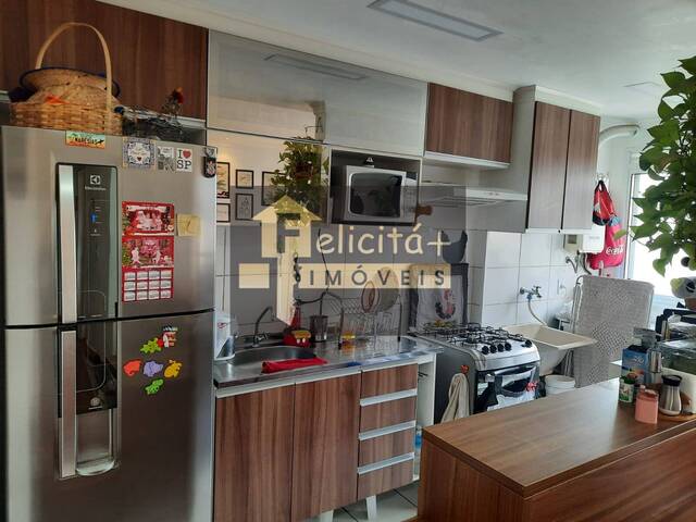 Apartamento para Venda em Carapicuíba - 2