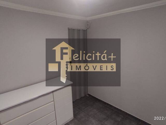 Apartamento para Venda em Carapicuíba - 4