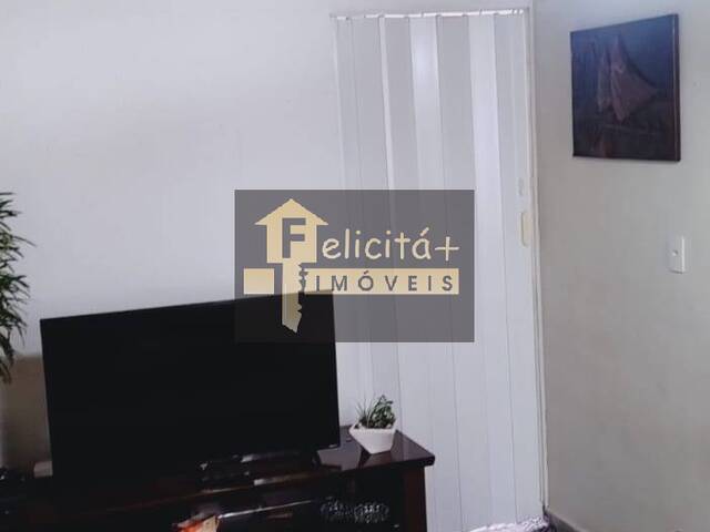 Apartamento para Venda em Carapicuíba - 2