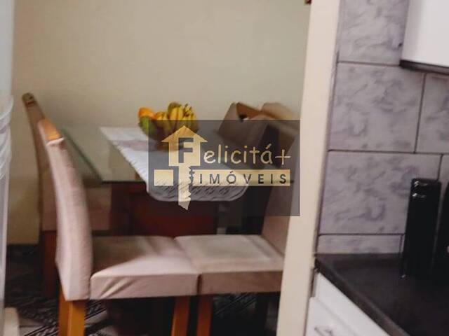 Apartamento para Venda em Carapicuíba - 4