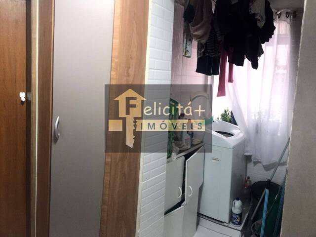 Apartamento para Venda em Carapicuíba - 4