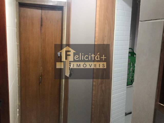Apartamento para Venda em Carapicuíba - 5