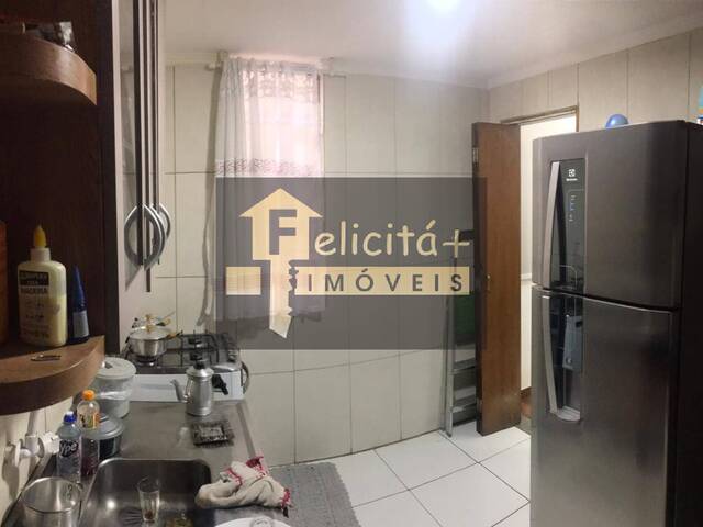 Apartamento para Venda em Carapicuíba - 2