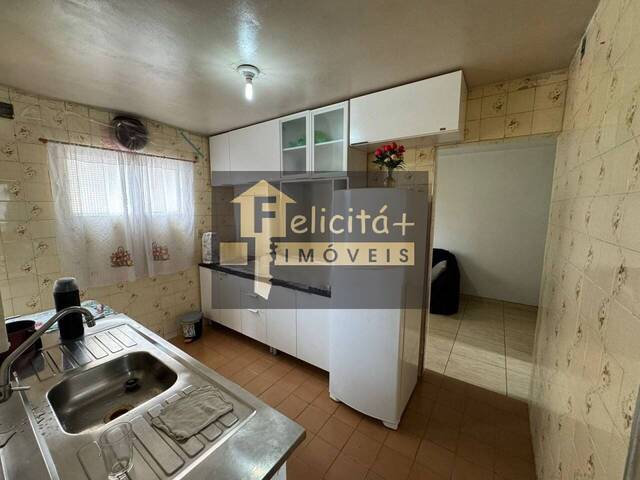 Apartamento para Venda em Carapicuíba - 4