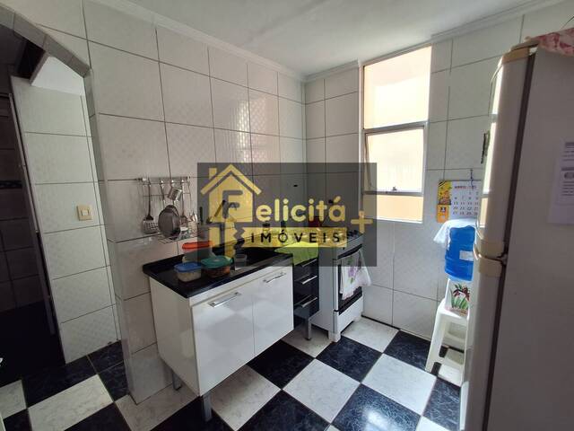 Apartamento para Venda em Carapicuíba - 5
