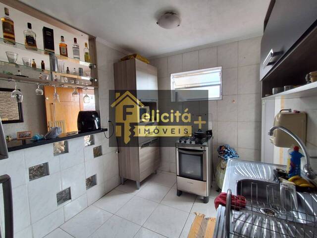 Apartamento para Venda em Carapicuíba - 5