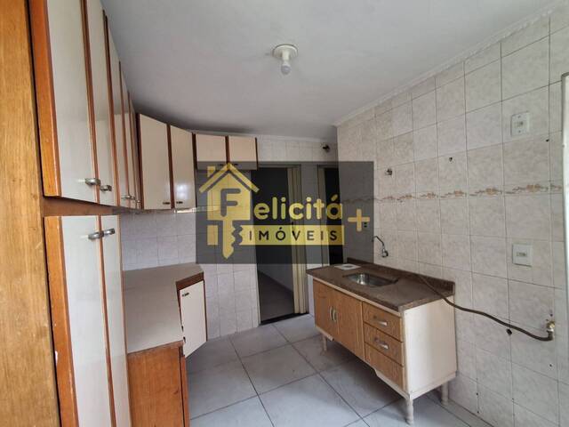 Apartamento para Venda em Carapicuíba - 4