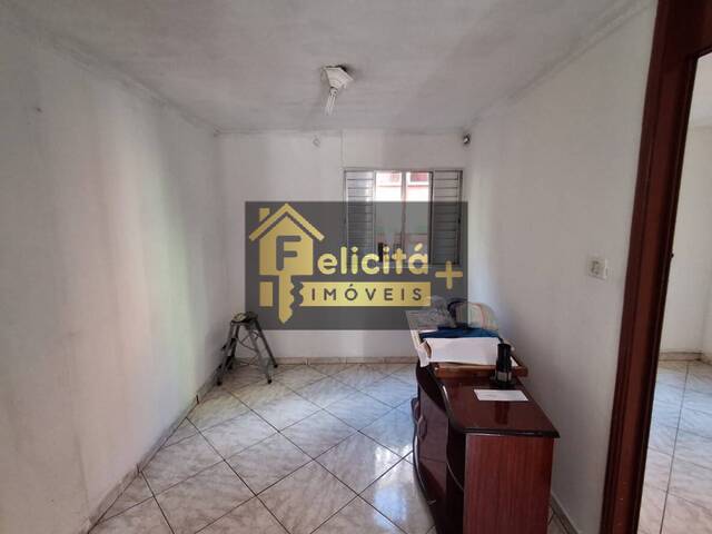 #C864 - Apartamento para Venda em Carapicuíba - SP