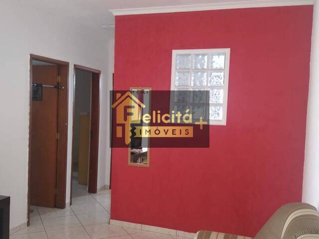 Apartamento para Venda em Carapicuíba - 3