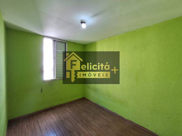 Apartamento para Venda em Carapicuíba - 5