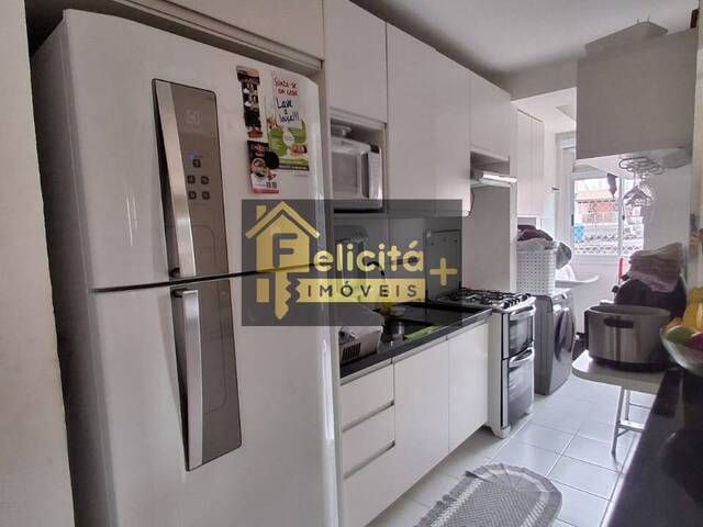 Apartamento para Venda em Carapicuíba - 5