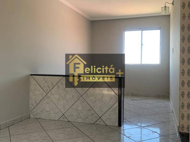 Apartamento para Venda em Carapicuíba - 3