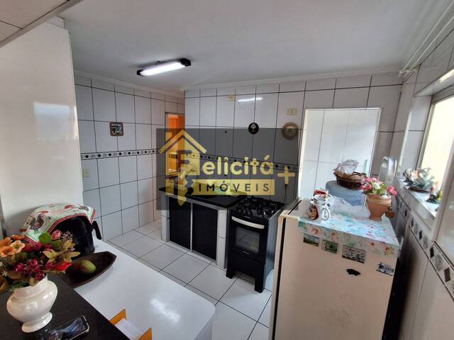 Apartamento para Venda em Carapicuíba - 5