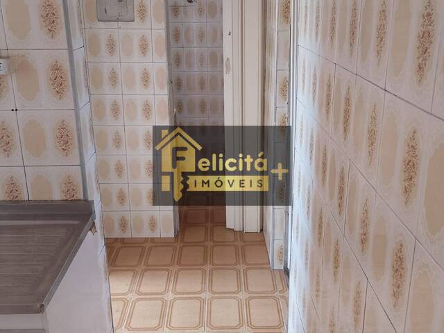 Apartamento para Venda em Carapicuíba - 4