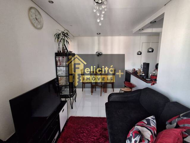 Apartamento para Venda em Carapicuíba - 3