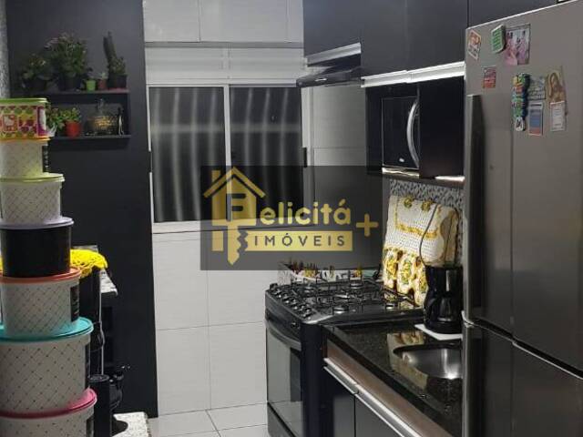 Apartamento para Venda em Carapicuíba - 3