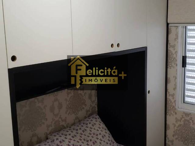 Apartamento para Venda em Carapicuíba - 4