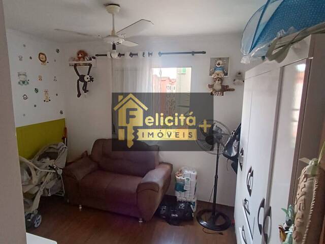 Apartamento para Venda em Carapicuíba - 5