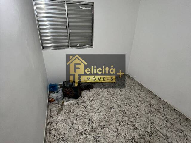 Apartamento para Venda em Carapicuíba - 5