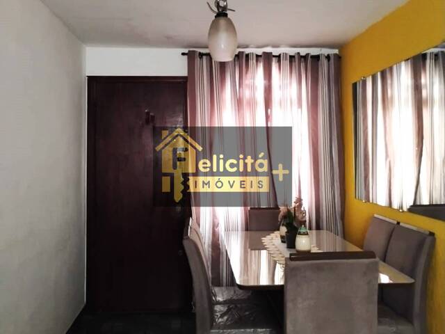 #C946 - Apartamento para Venda em Carapicuíba - SP