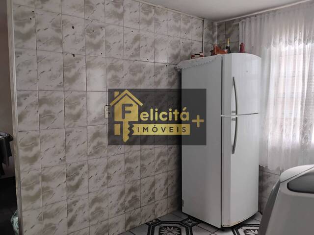 Apartamento para Venda em Carapicuíba - 4