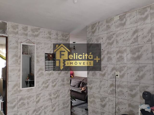 Apartamento para Venda em Carapicuíba - 5