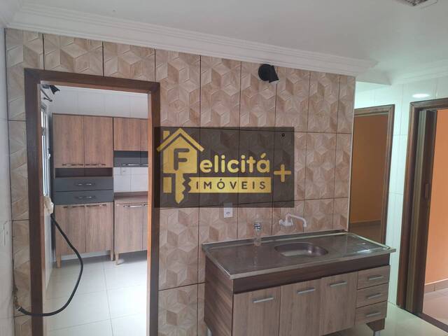 Apartamento para Venda em Carapicuíba - 4