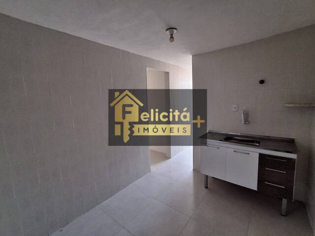 Apartamento para Venda em Carapicuíba - 4