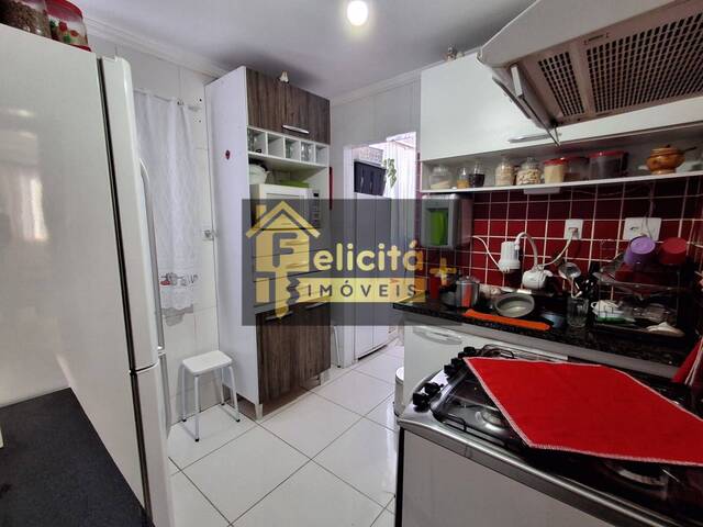 Apartamento para Venda em Carapicuíba - 5