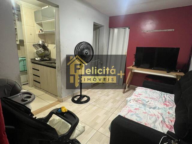 Venda em Cohab V - Carapicuíba