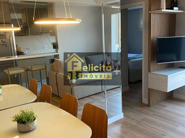 Apartamento para Venda em Carapicuíba - 4