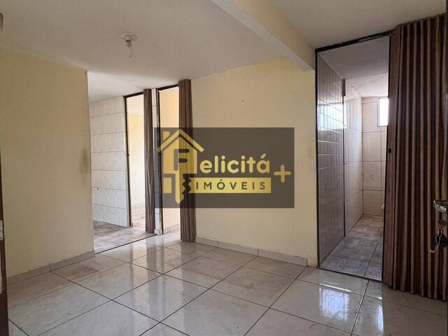 Apartamento para Venda em Carapicuíba - 2