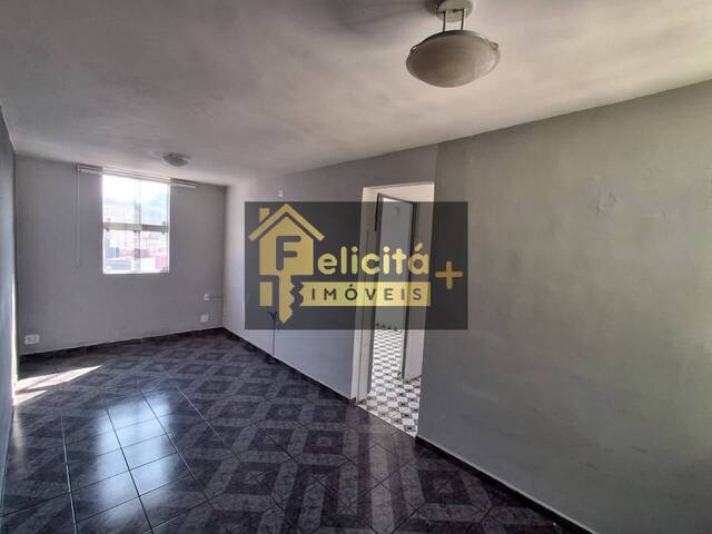 Apartamento para Venda em Carapicuíba - 3