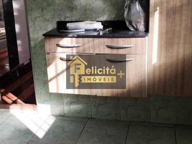 Apartamento para Venda em Carapicuíba - 5
