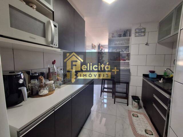 Apartamento para Venda em Carapicuíba - 4