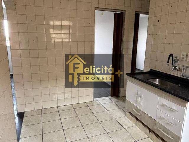 Apartamento para Venda em Carapicuíba - 5