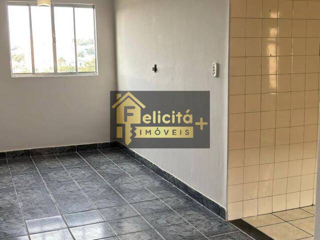 Apartamento para Venda em Carapicuíba - 2