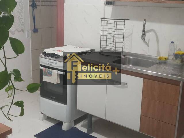 Apartamento para Venda em Carapicuíba - 4